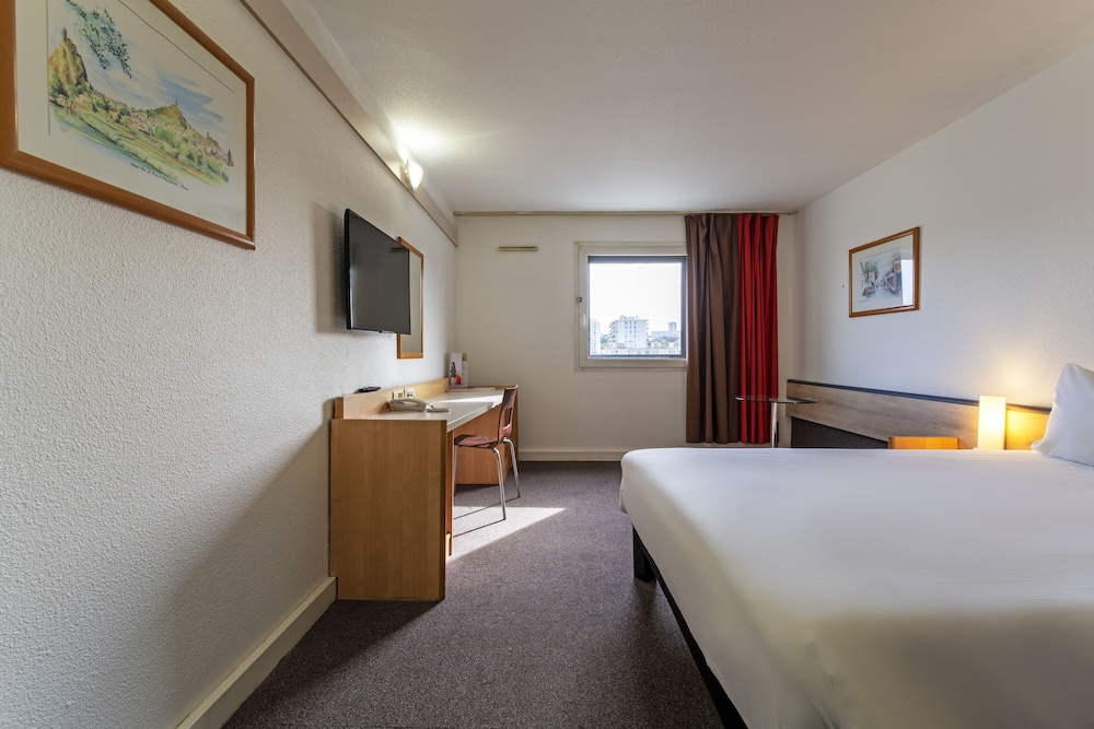Standard Double Room, Multiple Beds - Photo 3