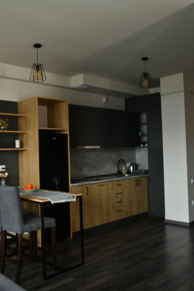 Family Room photo 3