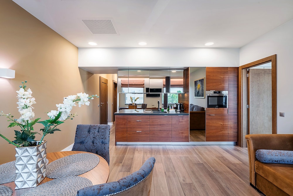 Luxury Grand Lux with River View photo 3