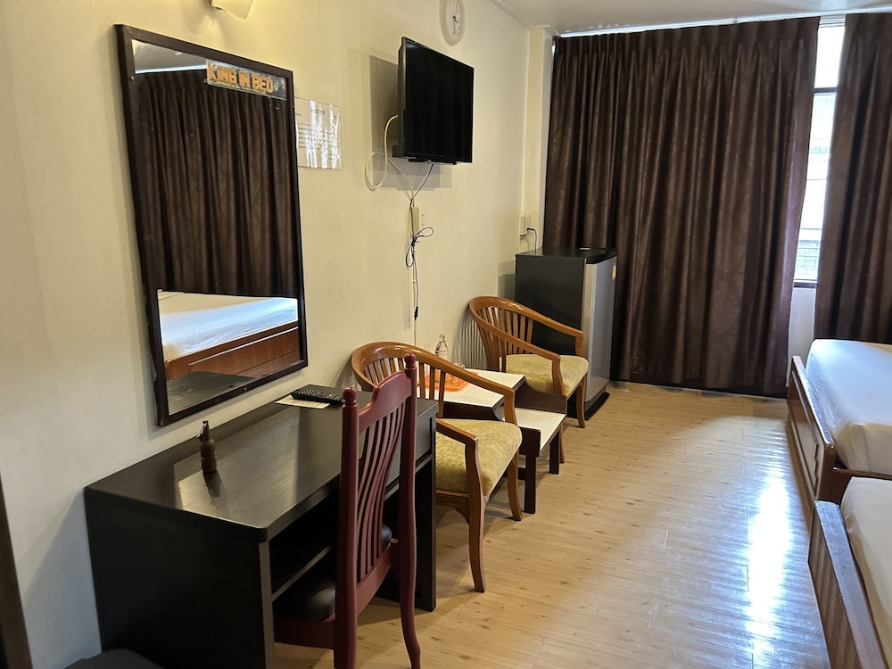 Superior Twin Room photo 3