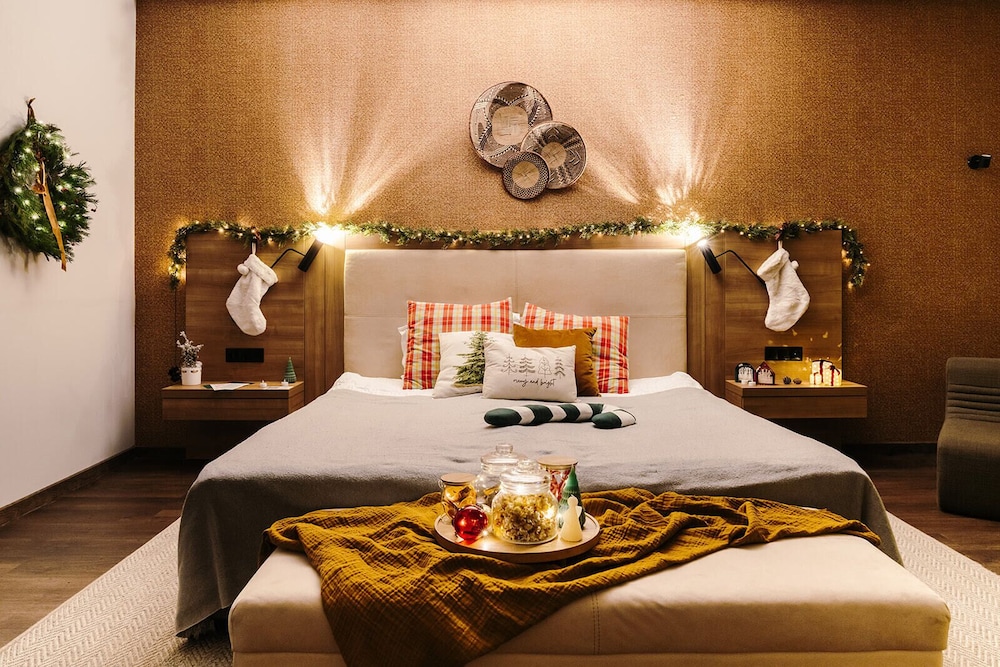 Design Room - Photo 1
