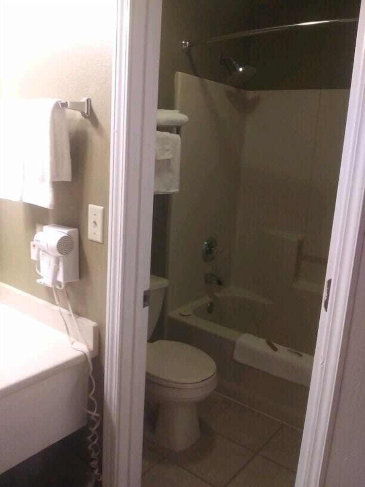Whispering Creek Lodging & RV Resort, Foto 4