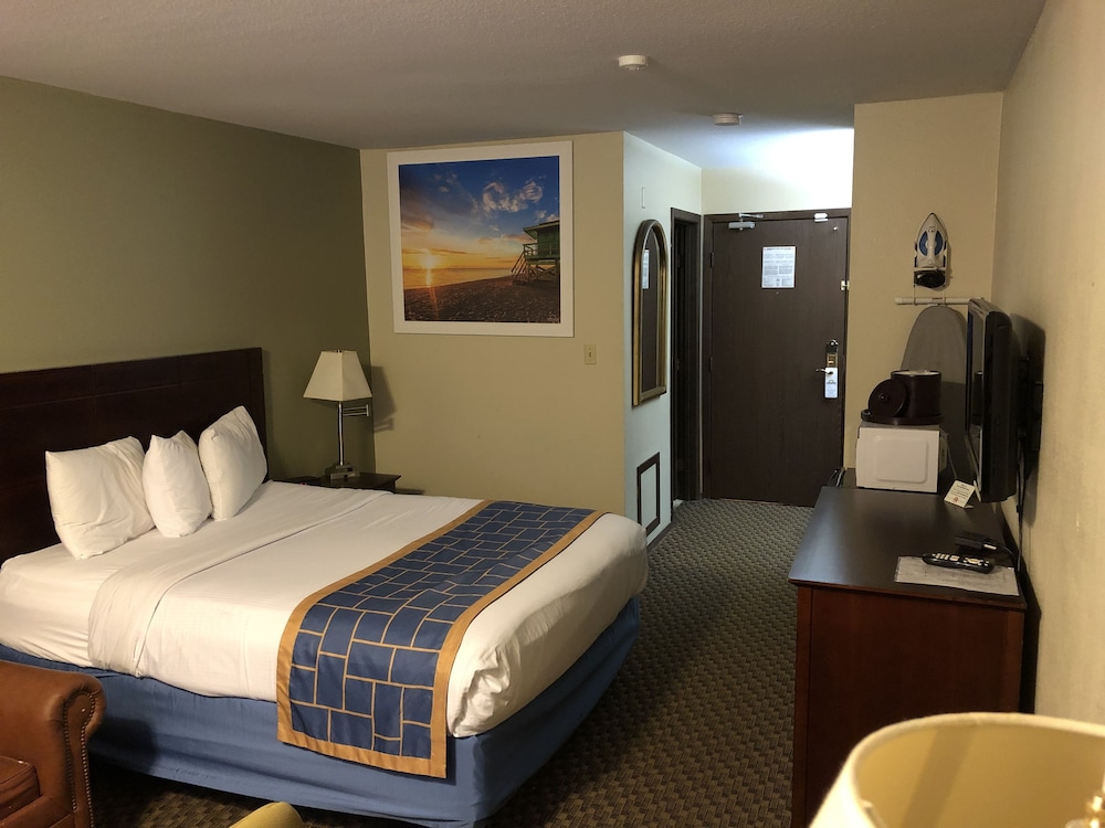 Standard Room, 1 Queen Bed - Photo 2