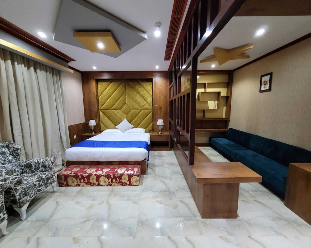 Junior Suite, City View photo 3