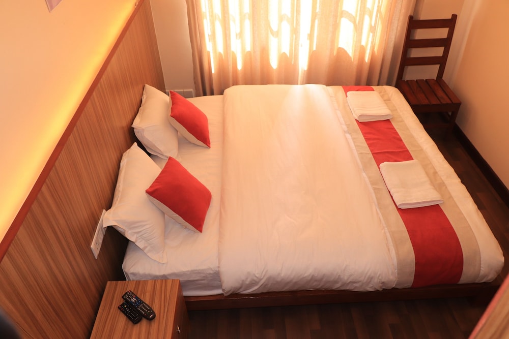 Deluxe Double Room - Photo 1