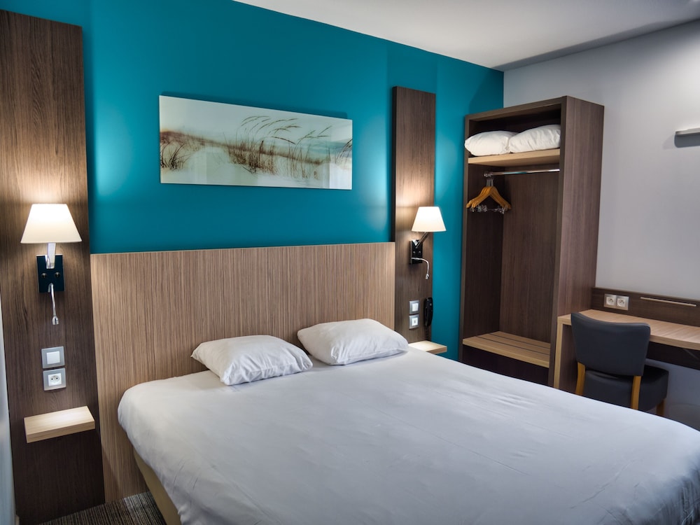 Standard Room - Photo 1