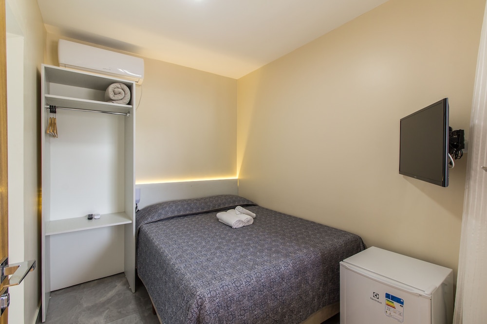 Standard Twin Room, 1 Double Bed, Non Smoking photo 1