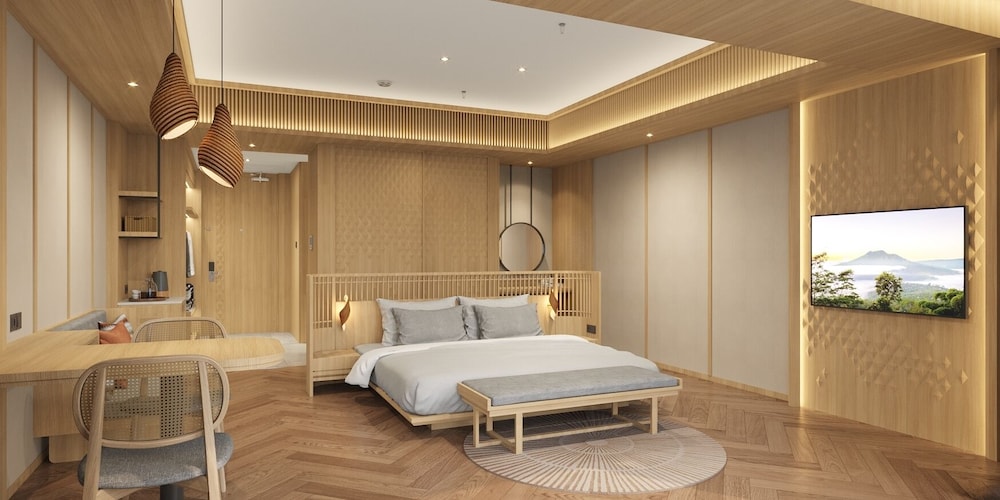 Premier Ocean View King photo 3