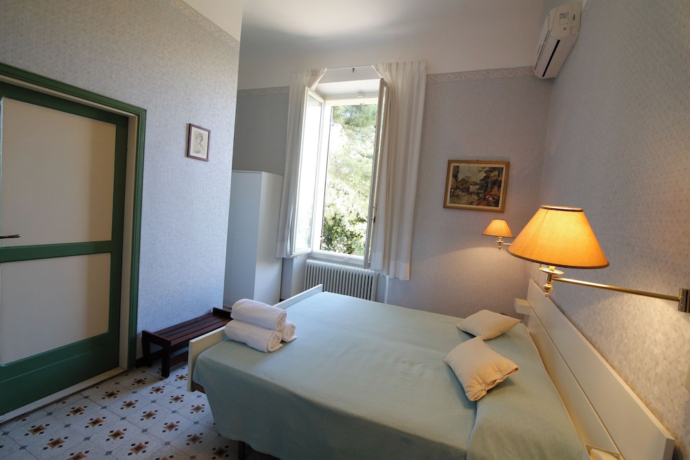 Deluxe Room photo 2
