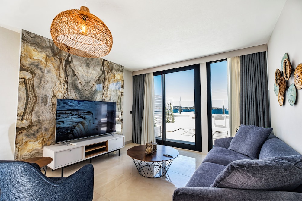 Exclusive Suite photo 1