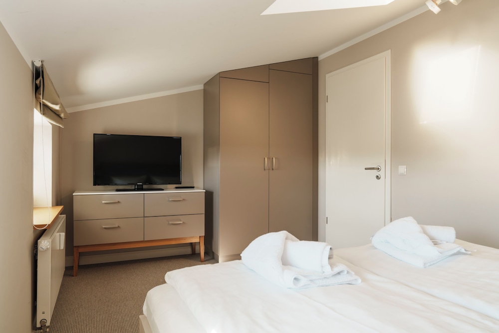 Comfort Suite photo 2