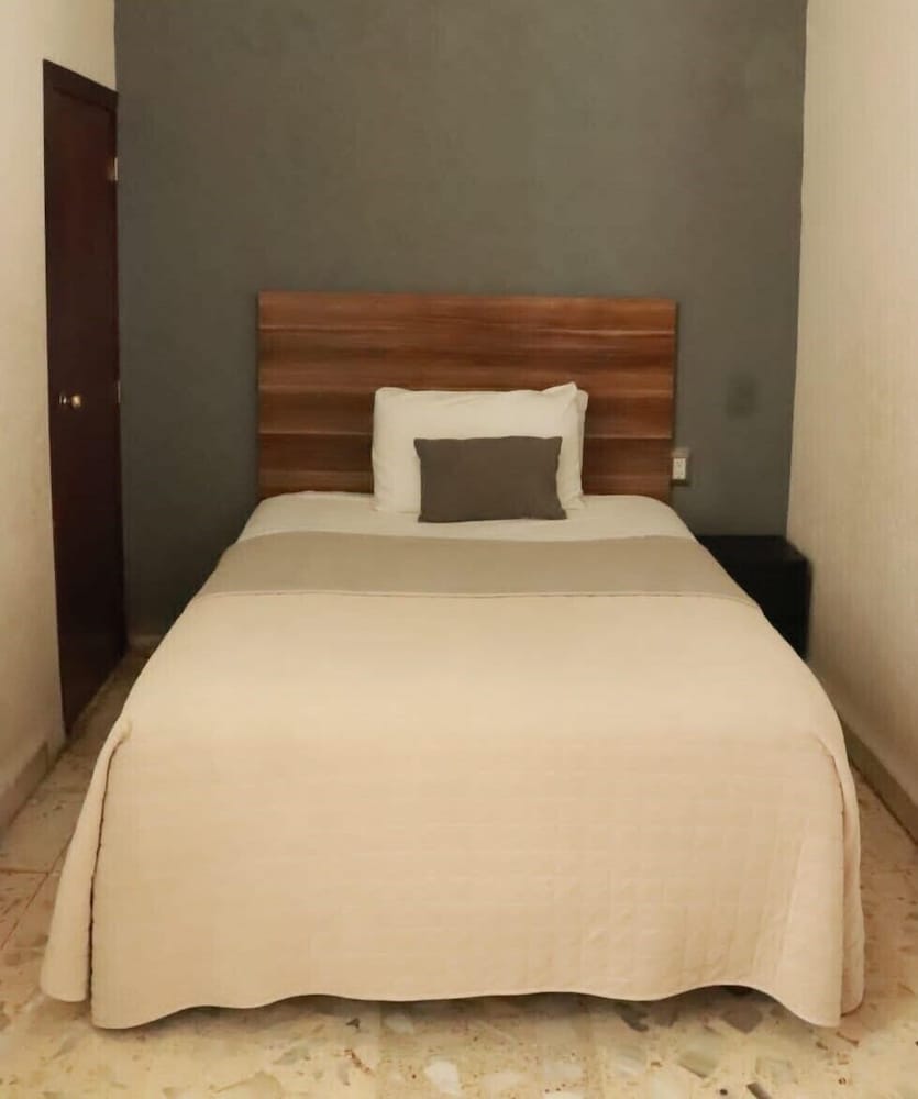 Standard Single Room, 1 Double Bed photo 1