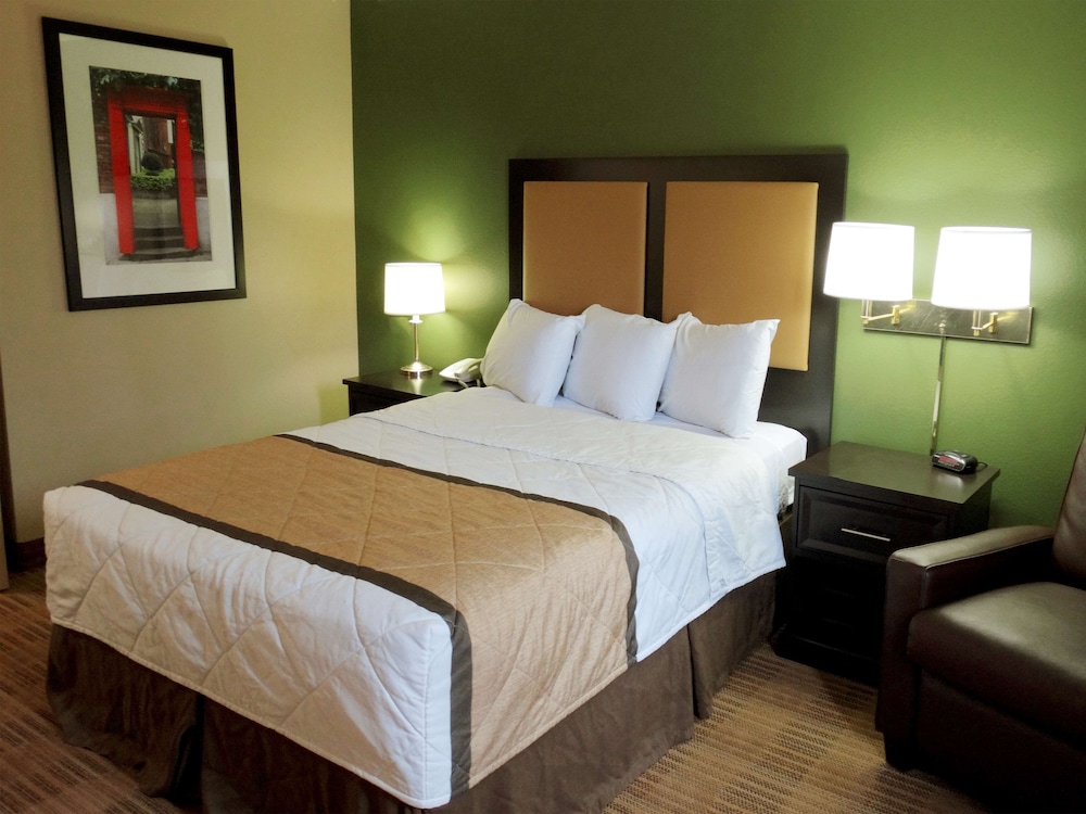 Studio, 1 Queen Bed, Non Smoking - Photo 2
