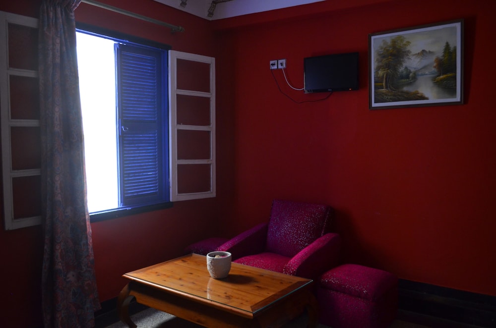 Family Triple Room, 3 Twin Beds, Smoking, Garden View