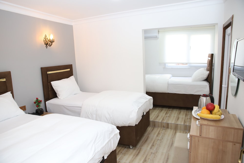 Comfort Quadruple Room, 3 Bedrooms photo 1
