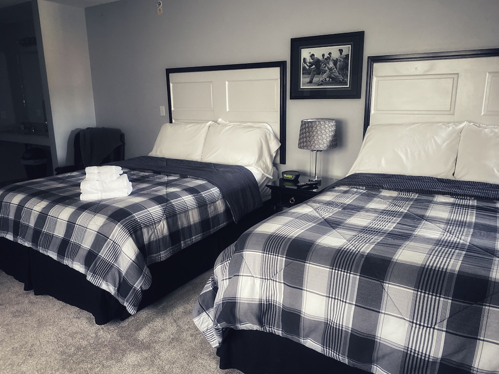 The Island Suites
