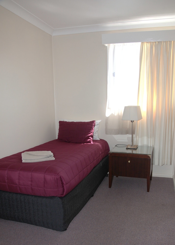 Executive Apartment, 2 Bedrooms, Bathtub, City View photo 2