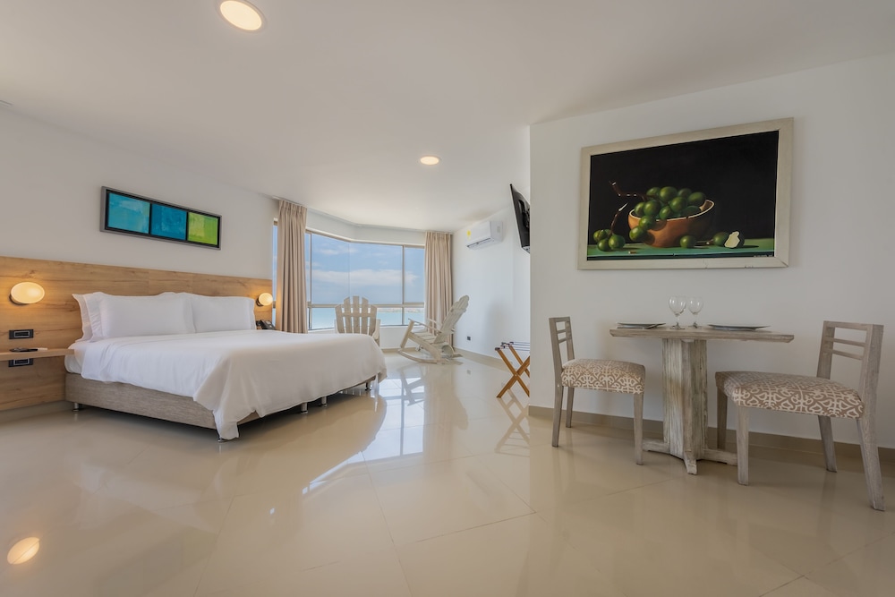 Superior Double Room, Sea View - Photo 9