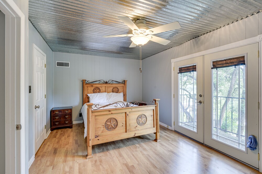 House (4 Bedrooms) photo 1