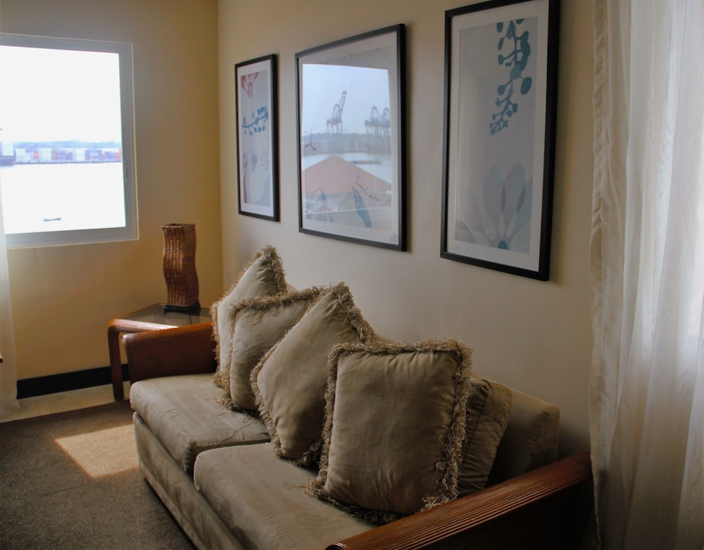 Suite, 1 Bedroom, Non Smoking - Photo 11