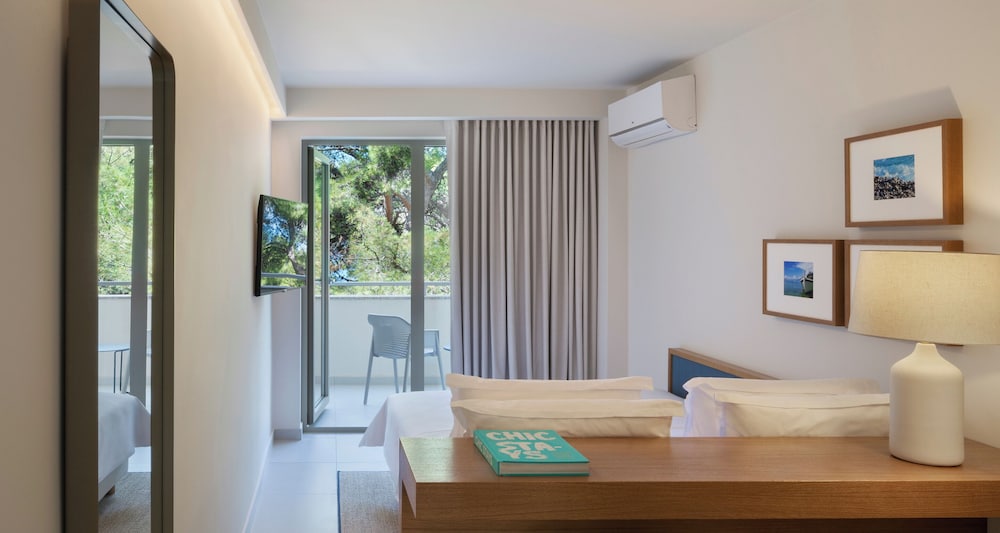 Classic Room, Sea Facing