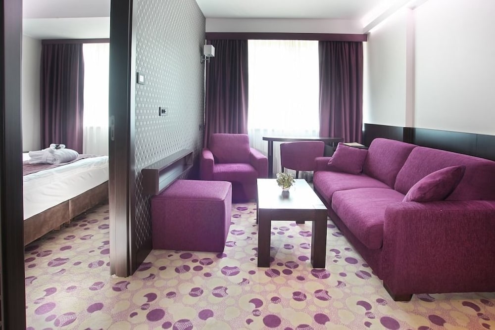 Superior Apartment