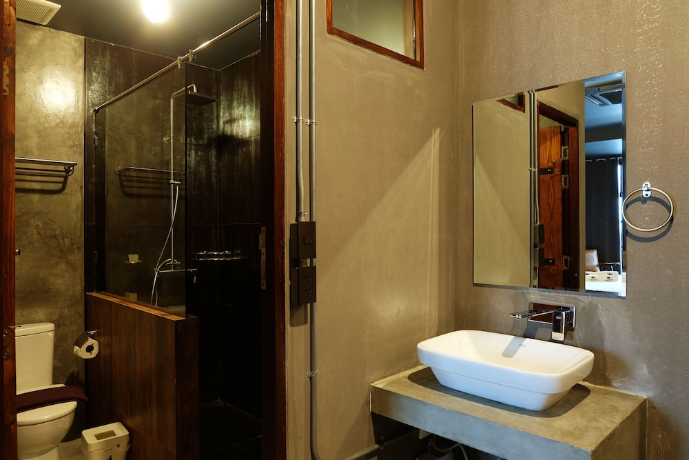 Superior Room, Private Bathroom photo 3