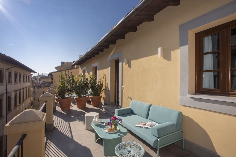 Junior Suite, 2 Bedrooms, Terrace, City View (Palazzo Baldaccio)