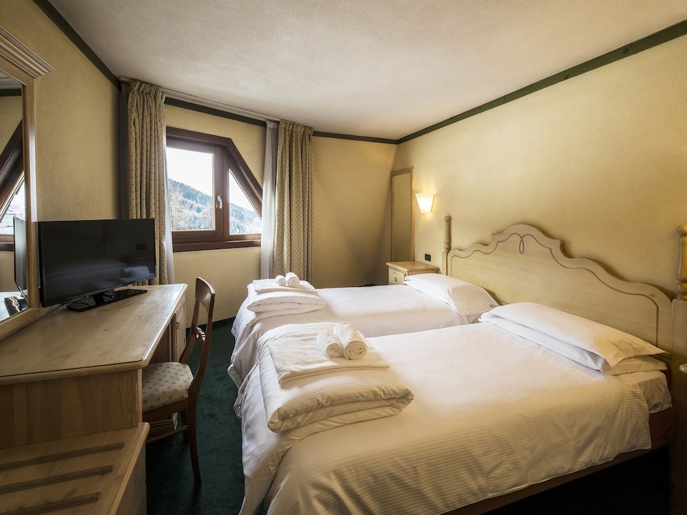 Classic Double Room photo 2