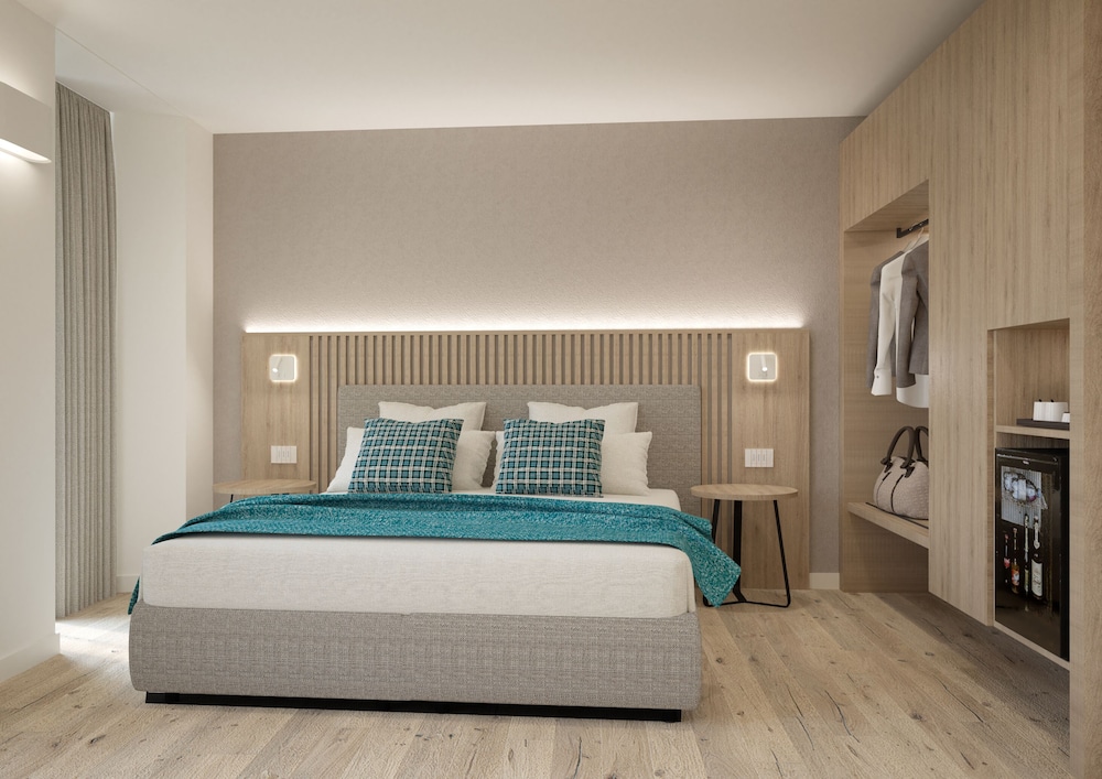Junior Room