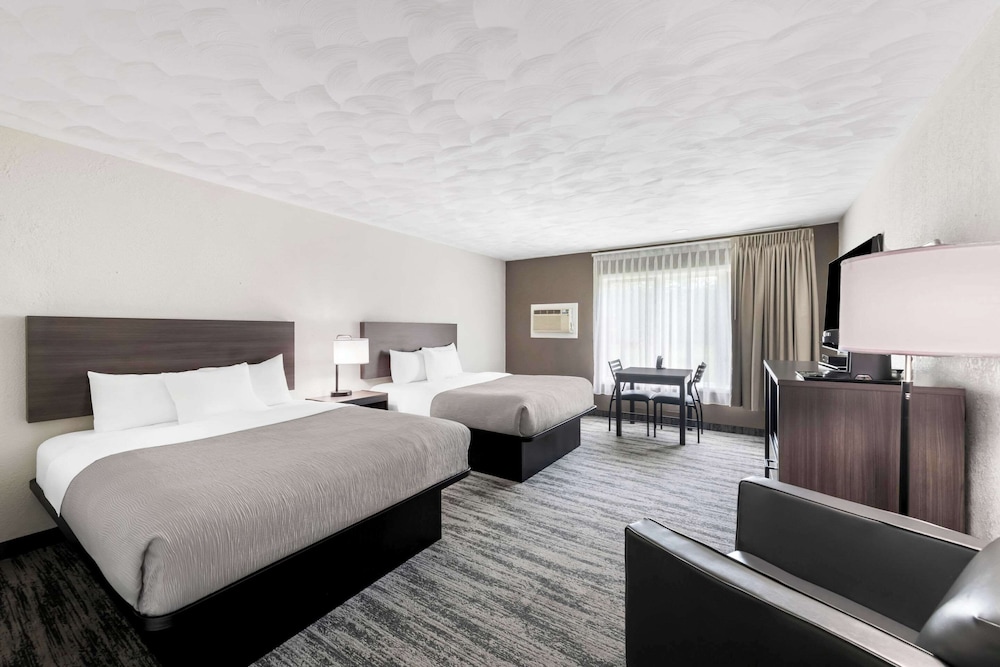 Standard Room, 2 Queen Beds, Non Smoking, Refrigerator & Microwave