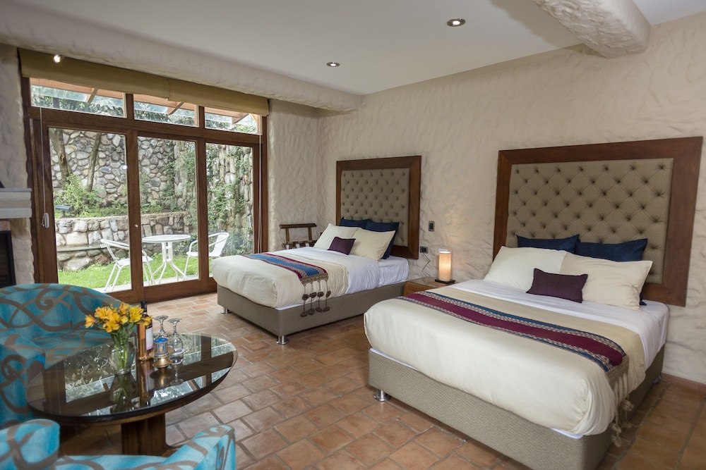 Premium Twin Room, 2 Double Beds, Non Smoking, Bathtub photo 1