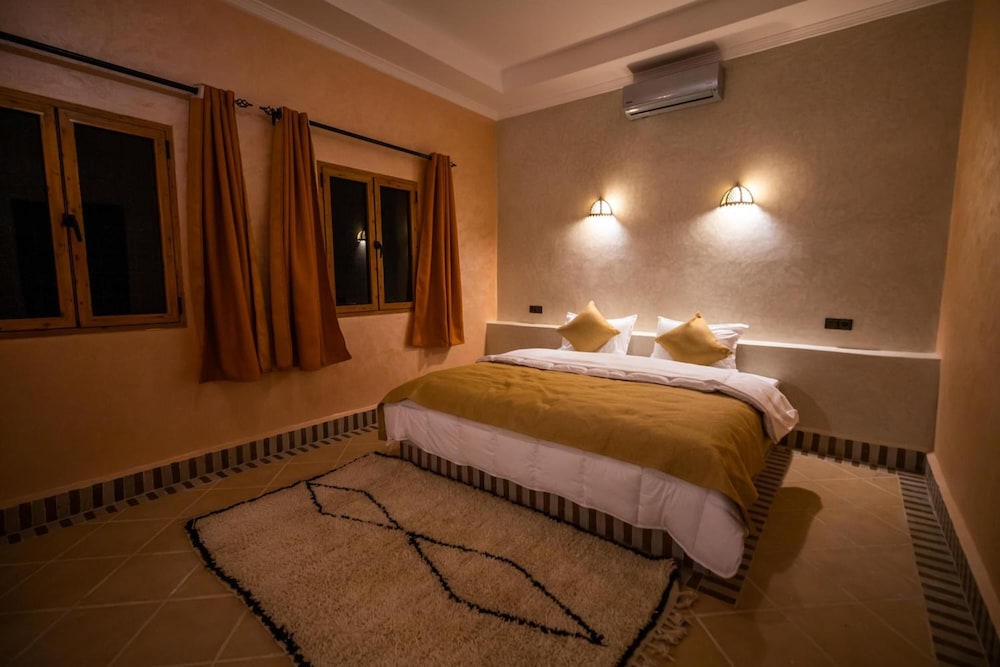 Deluxe Double Room - Photo 4