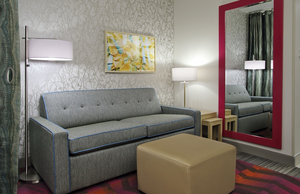 Studio, 2 Queen Beds, Accessible (Roll-In Shower) - Photo 7