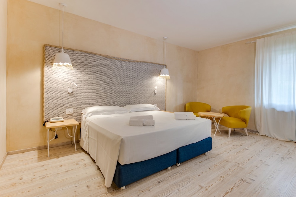 Superior Room - Photo 1