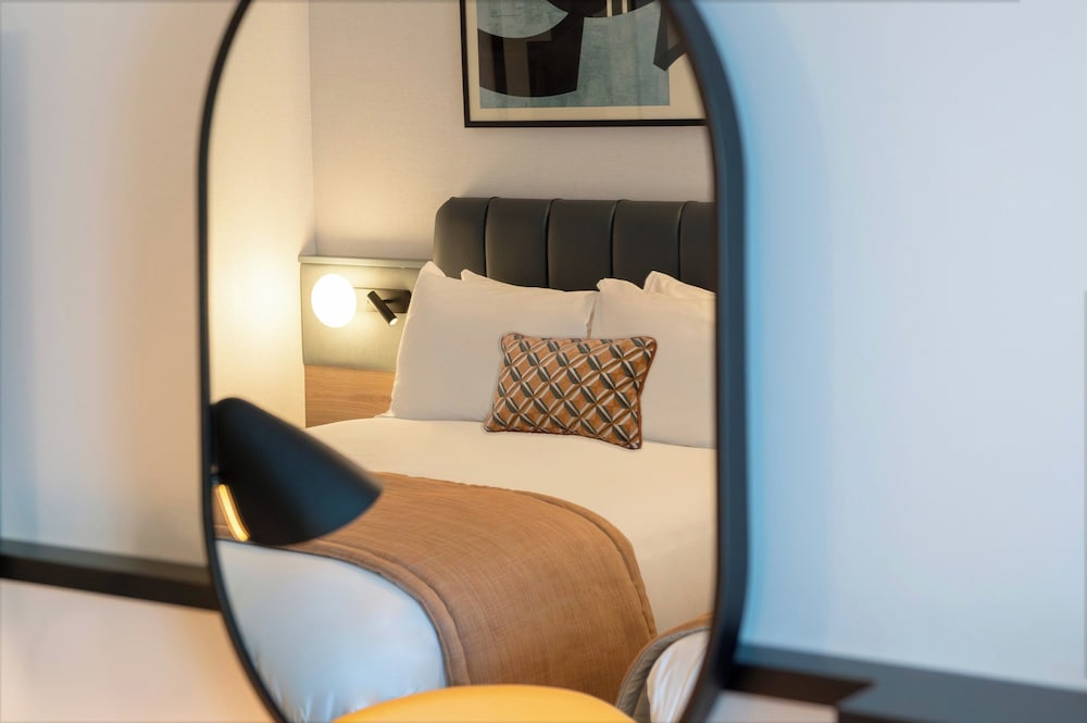 Standard Room, 2 Double Beds - Photo 7