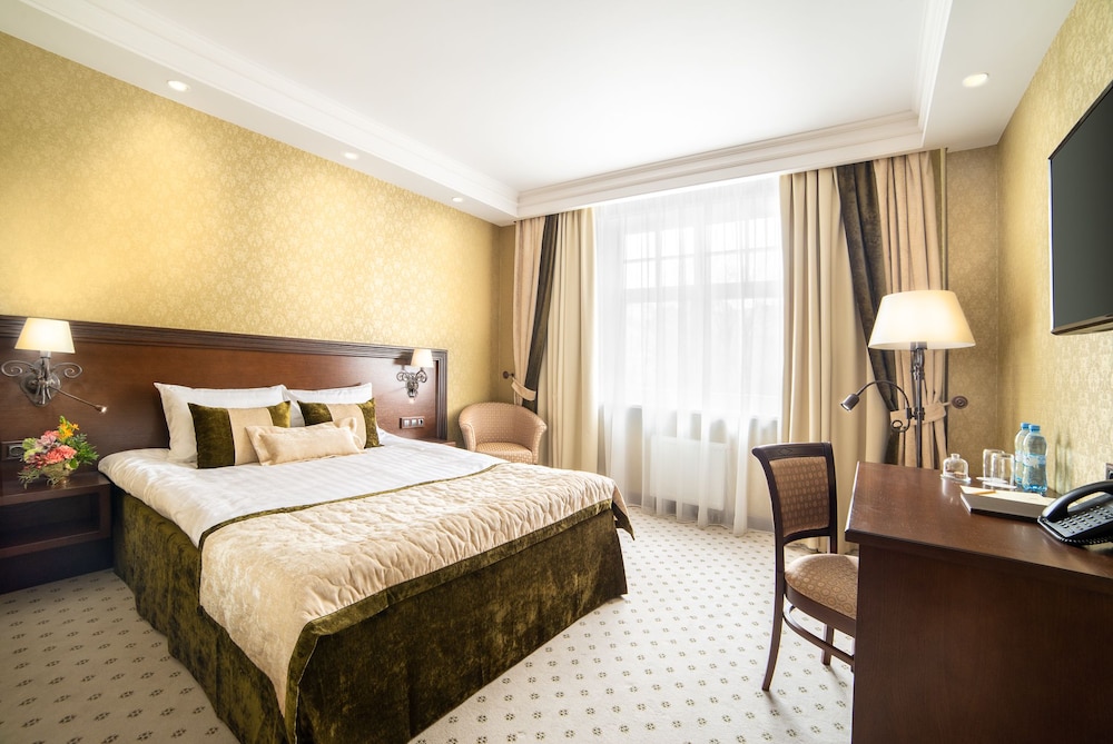 Standard Double or Twin Room photo 1