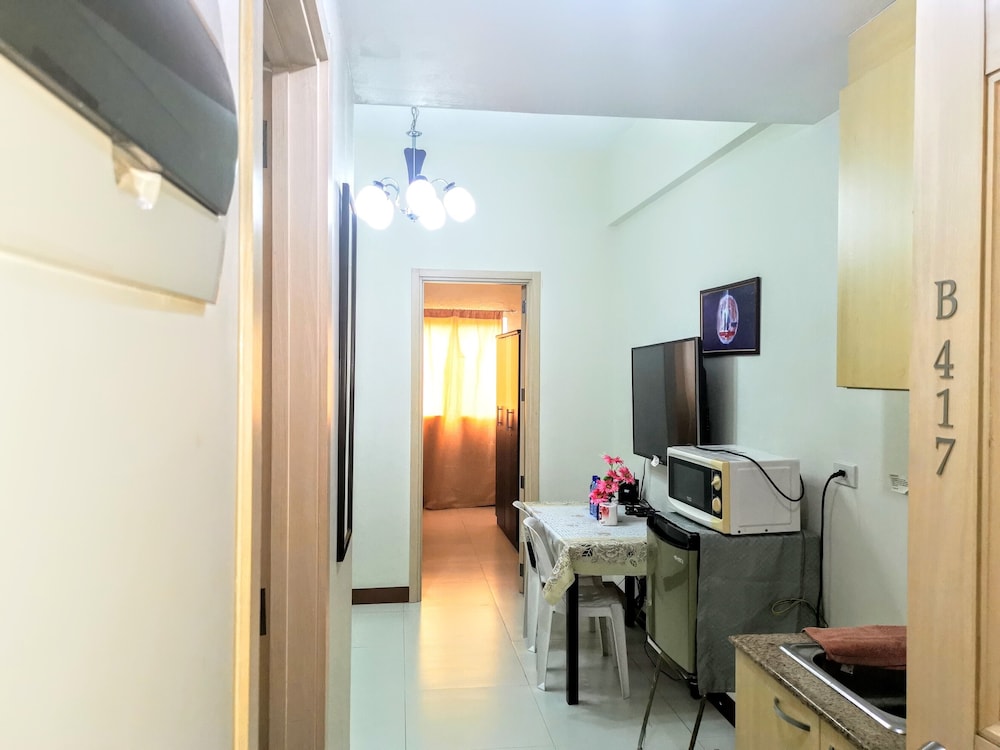 Standard Room, 1 Queen Bed photo 1