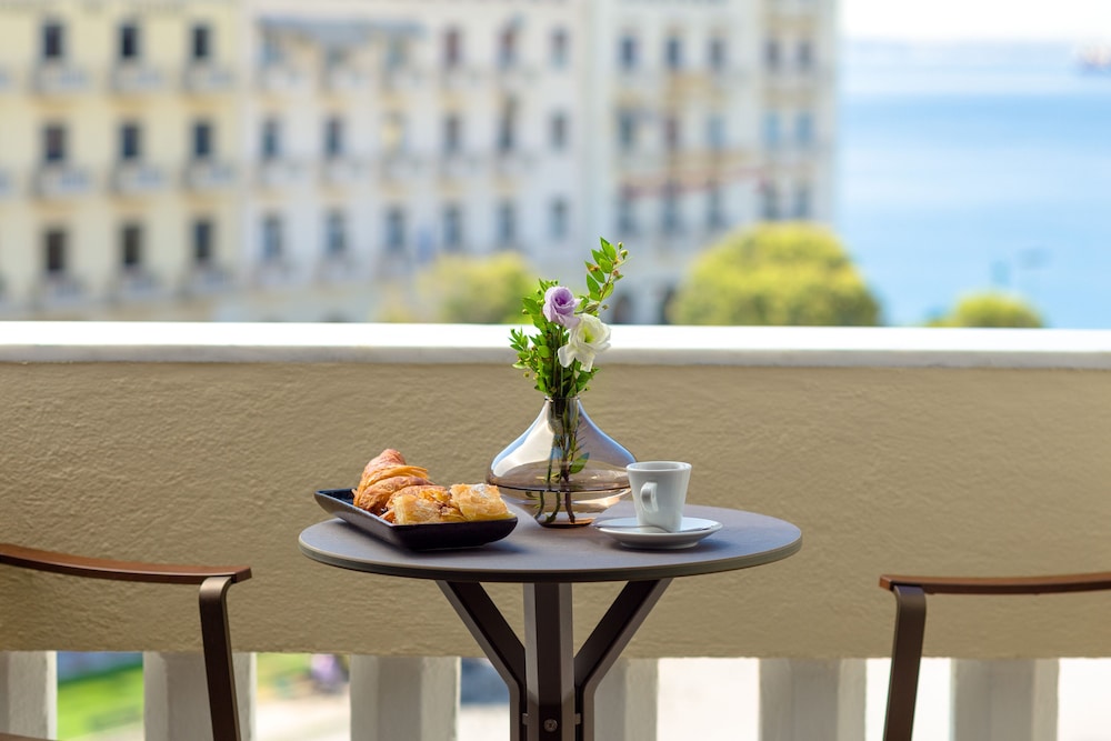 Premium Room, Sea View - Photo 6