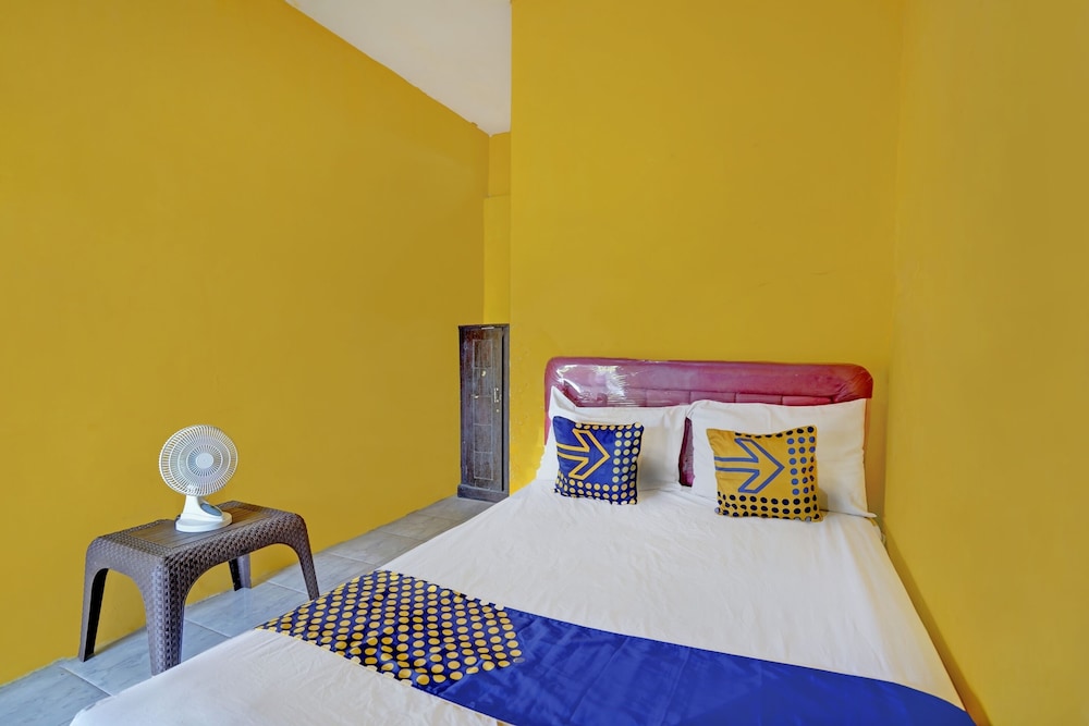 Double Room - Photo 12