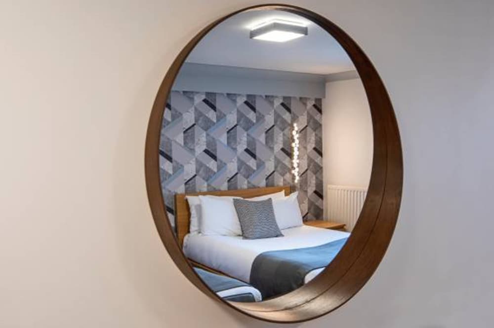 Premium Family Room with two double beds - Photo 3