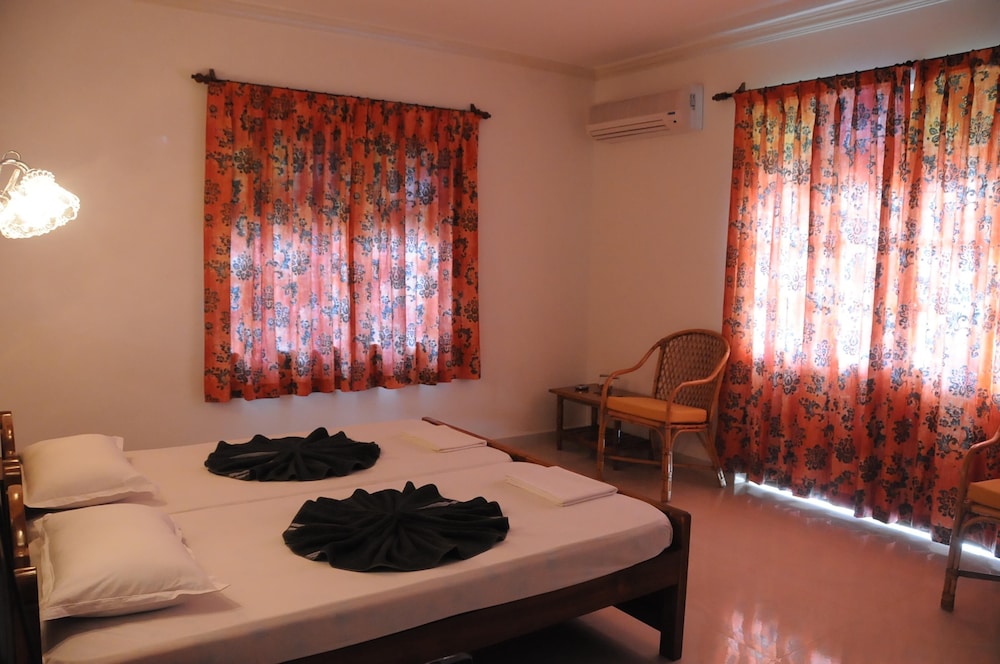 Premium Room (AC) photo 1