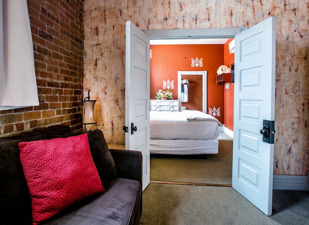 Room photo 2