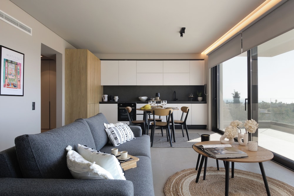Apartment, Balcony, Sea View photo 3