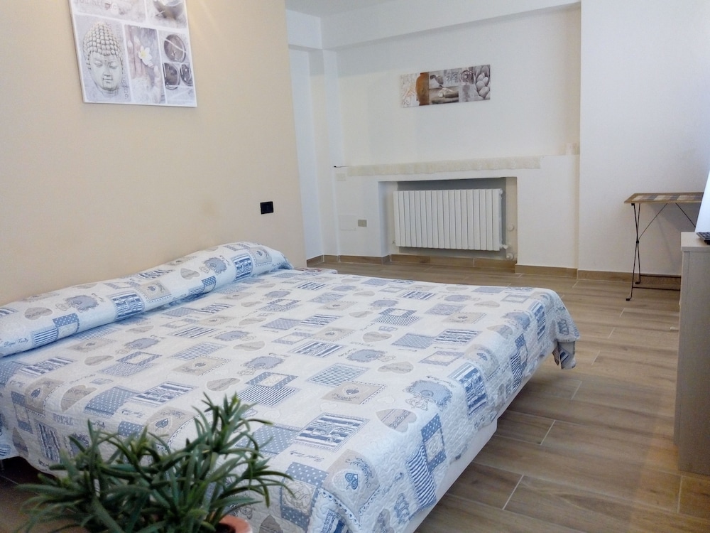 Triple Room - Photo 1