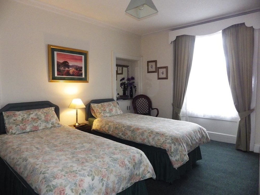 Twin Room, Non Smoking, Kitchenette photo 1