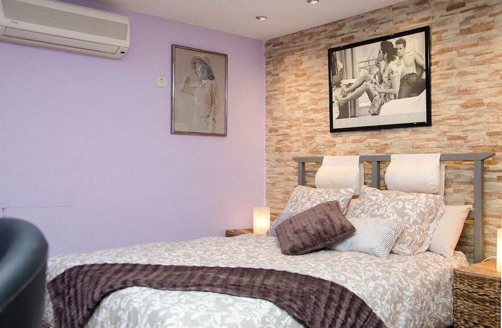 Deluxe Double Room - Photo 2