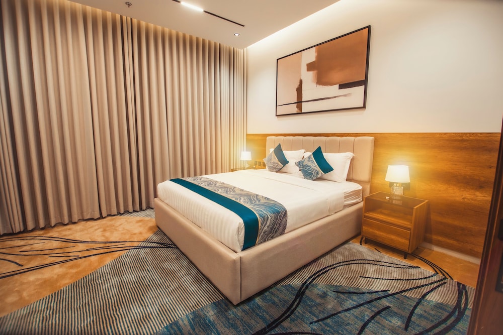 Deluxe Apartment