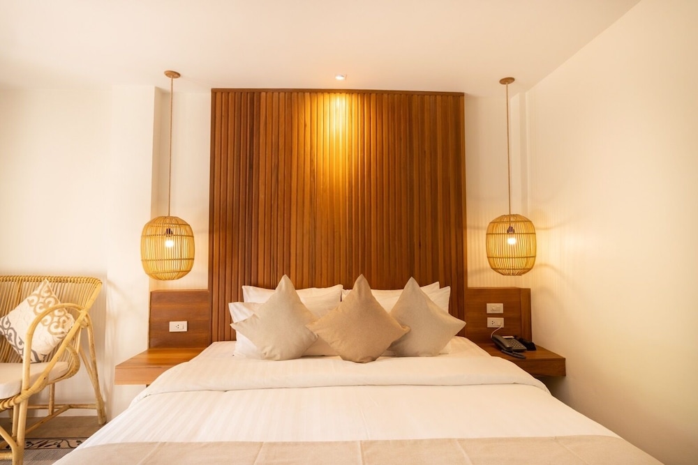 Suite, Garden View Double Bed - Photo 4