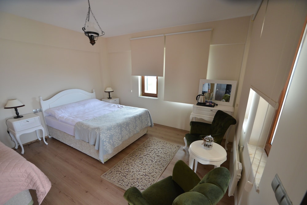Junior Triple Room, Sea View